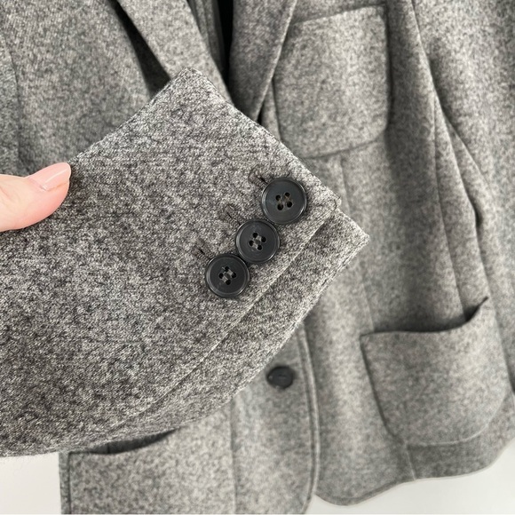 Talbots Gray Wool Blend 3 Button Classic Neutral Minimalist Pockets Blazer - Picture 2 of 14